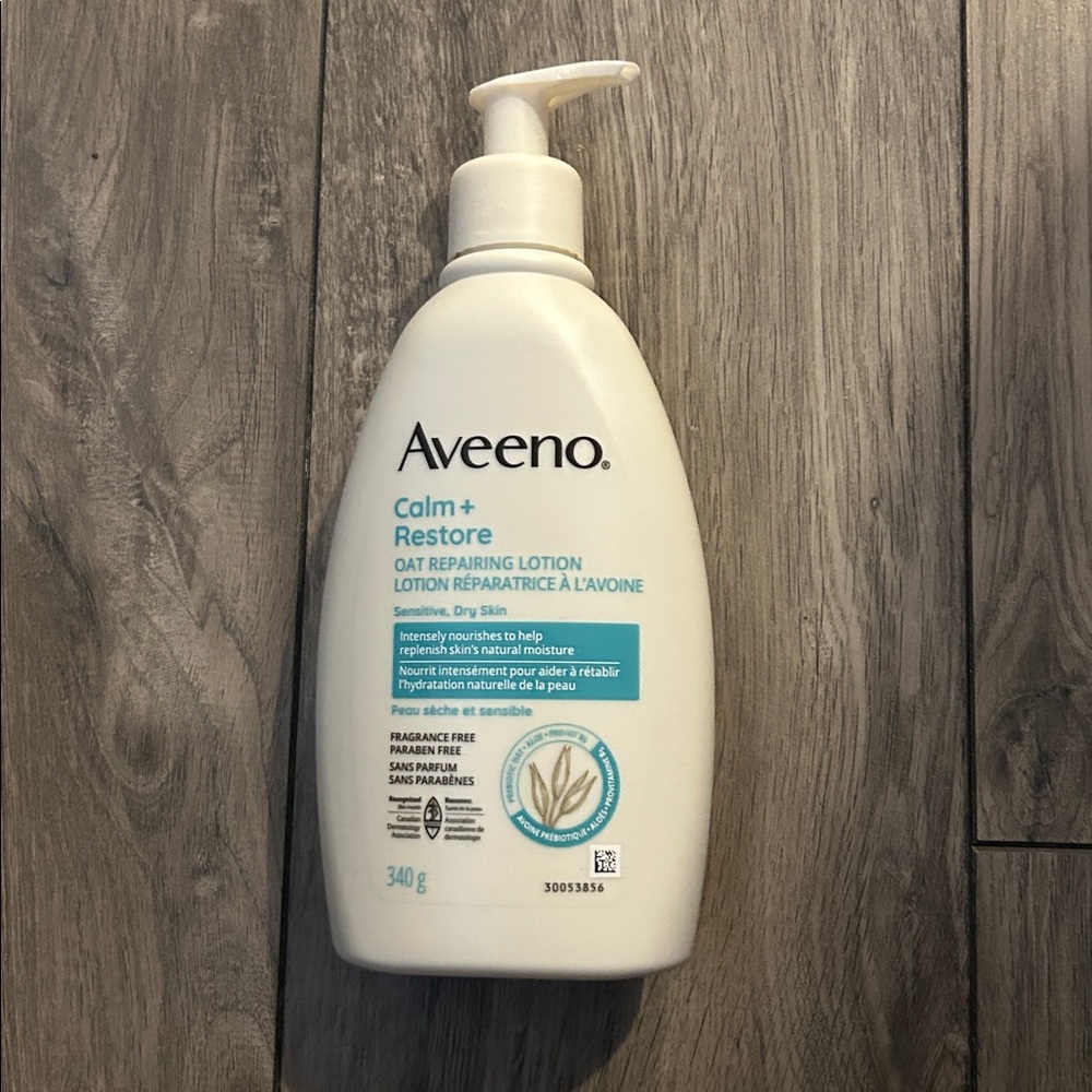 NEW 🆕 Aveeno Calm + Restore Oat Repairing Lotion fragrance free